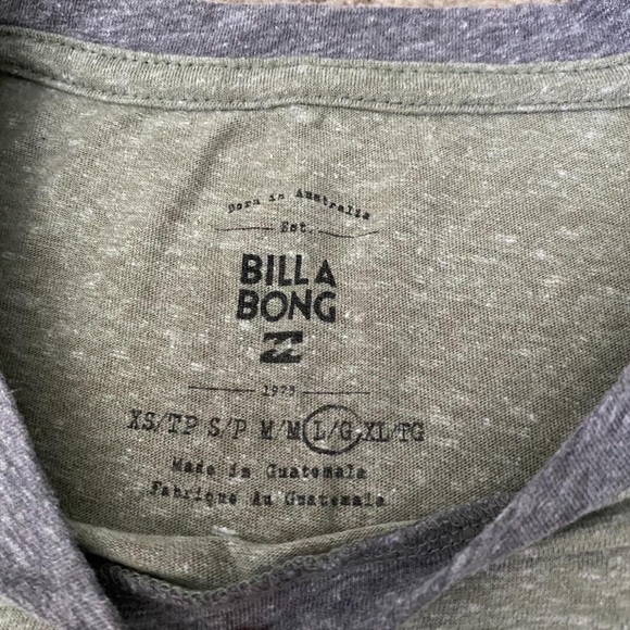 Billabong light green heathered Keep Me Wild longhorn design ringer tee - size L - Picture 3 of 3